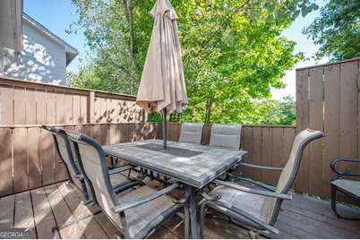 1761 Liberty Parkway NW, Atlanta, GA 30318 - Photo 29