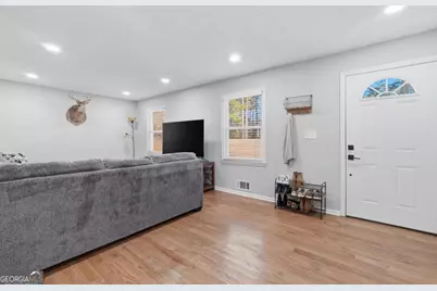 650 Oakdale Road, Canton, GA 30114 - Photo 7