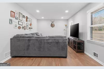 650 Oakdale Road, Canton, GA 30114 - Photo 9