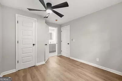 1950 Pinedale Drive NW, Atlanta, GA 30314 - Photo 17