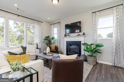 4365 Buttonwood Lane, Lilburn, GA 30047 - Photo 7