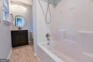 889 Green Valley Dr NW, Conyers, GA 30012 - Photo 27