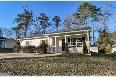 889 Green Valley Drive NW, Conyers, GA 30012 - Photo 3