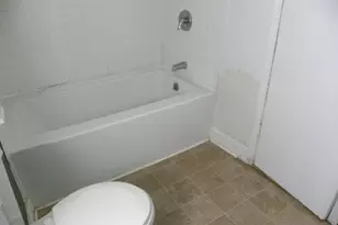 225 S Webb St, Hartwell, GA 30643 - Photo 7