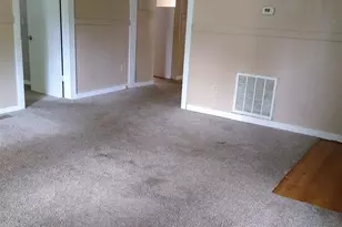 225 S Webb St, Hartwell, GA 30643 - Photo 3