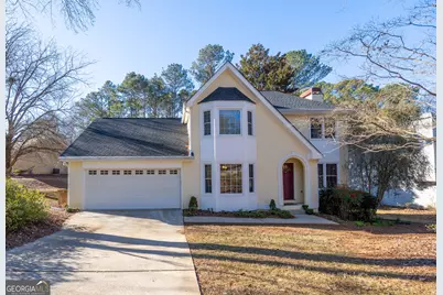 1051 Plantation Boulevard SE, Conyers, GA 30094 - Photo 1