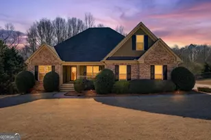 37 Sealy Pl, Pendergrass, GA 30567 - Photo 1