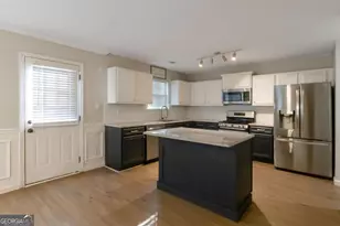 5920 Seabright Ln, Atlanta, GA 30349 - Photo 3