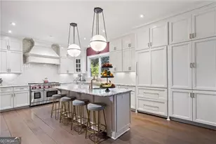 88 Peachtree Cir NE, Atlanta, GA 30309 - Photo 11