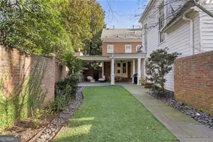 88 Peachtree Cir NE, Atlanta, GA 30309 - Photo 39