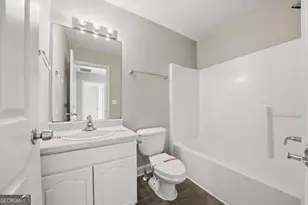 1240 Pinedale Cir NW, Conyers, GA 30012 - Photo 17