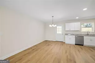 613 Cypress Dr, Mount Airy, GA 30563 - Photo 17