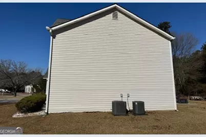 1214 Mystic Drive, Loganville, GA 30052 - Photo 5