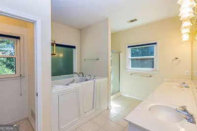 217 Windermere Circle, Newnan, GA 30265 - Photo 29