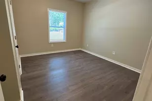 825 Mercer Dr, Elberton, GA 30635 - Photo 11