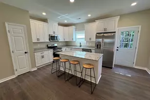 825 Mercer Dr, Elberton, GA 30635 - Photo 5
