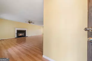 1954 Twin Oaks Dr, Milledgeville, GA 31061 - Photo 5