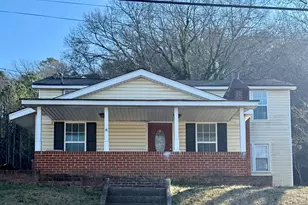 709 College St, Calhoun, GA 30701 - Photo 1