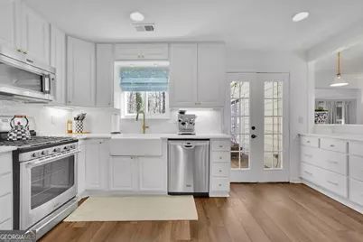 675 Barrington Way, Roswell, GA 30076 - Photo 11