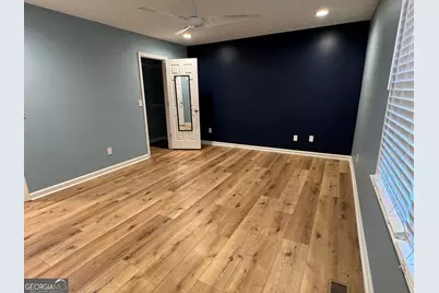 391 Walnut Drive, Woodstock, GA 30189 - Photo 11