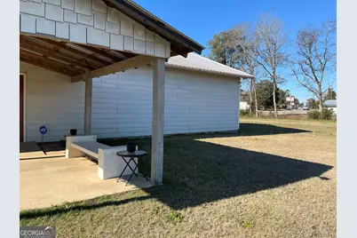 139 S Jackson Street, Hawkinsville, GA 31036 - Photo 9