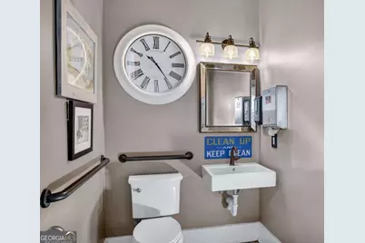 11 E 41st Street, Savannah, GA 31401 - Photo 15