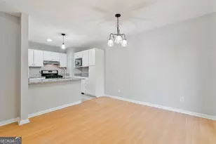 1064 Creatwood Circle SW, Smyrna, GA 30080 - Photo 17