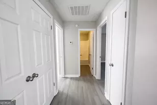 271 E Wright St, Winder, GA 30680 - Photo 7