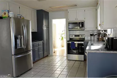 2855 Wendy Springs Court NE, Marietta, GA 30062 - Photo 17