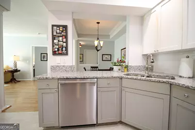 225 E Ponce De Leon Avenue #414, Decatur, GA 30030 - Photo 9