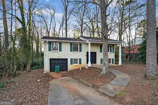 1615 Pine Glen Cir, Decatur, GA 30035 - Photo 3