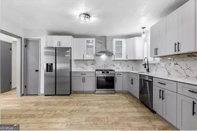 6685 Greenbower Lane, College Park, GA 30349 - Photo 9