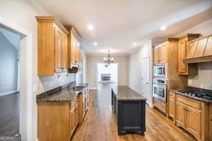 222 Rutledge Way, Macon, GA 31210 - Photo 13