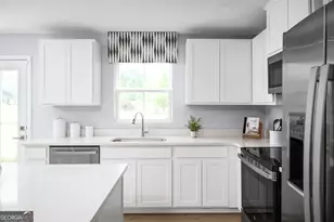 430 Flying Eagle Dr, Commerce, GA 30529 - Photo 11