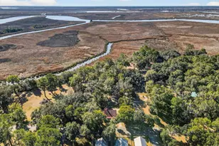 1401 Wayne, Darien, GA 31305 - Photo 57