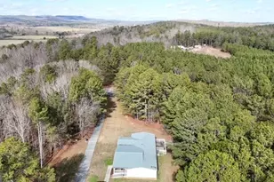 306 Shahan Ln, La Fayette, GA 30728 - Photo 1