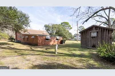 311 Tennyson Street NE, Pelham, GA 31779 - Photo 3