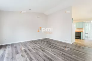 667 Rae Dr, Lawrenceville, GA 30044 - Photo 5