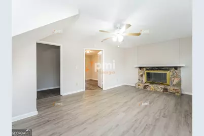 667 Rae Drive, Lawrenceville, GA 30044 - Photo 7