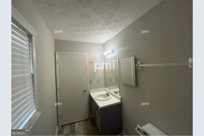 667 Rae Drive, Lawrenceville, GA 30044 - Photo 15