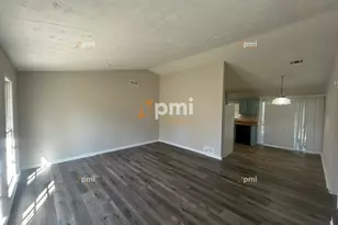 667 Rae Dr, Lawrenceville, GA 30044 - Photo 7