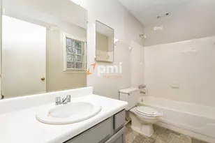 667 Rae Dr, Lawrenceville, GA 30044 - Photo 13