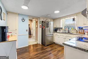 2665 Club Forest Dr, Conyers, GA 30013 - Photo 9