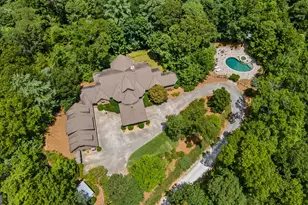 518 Grizzly Ridge Rd, Lakemont, GA 30552 - Photo 1