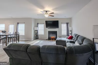 10155 Cormac, Jonesboro, GA 30238 - Photo 9