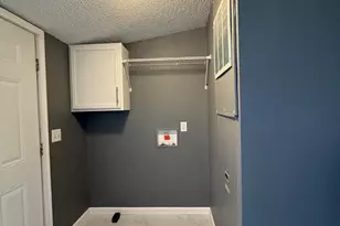 121 Thompson St, Fitzgerald, GA 31750 - Photo 5