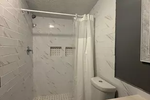 121 Thompson St, Fitzgerald, GA 31750 - Photo 15