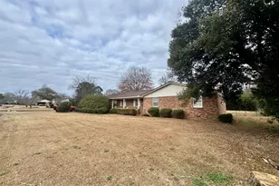 3309 Sandy Cir, Macon, GA 31216 - Photo 1