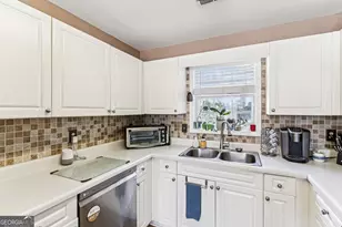 608 Cambridge Terrace, Loganville, GA 30052 - Photo 17