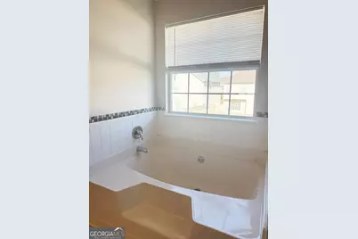 8604 Regent St, Jonesboro, GA 30238 - Photo 15